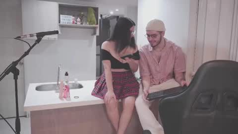 Snapshot of dan_and_daya chatting on November 23, 12:05 pm AbyssVoid online show from November 23, 12:05 pm