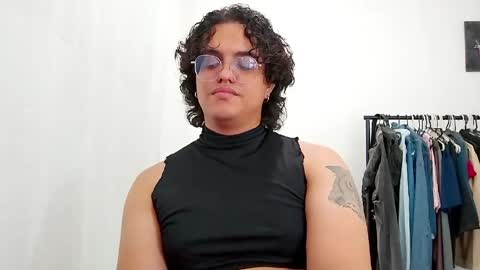 Diane Blosson online show from March 30, 2:23 am