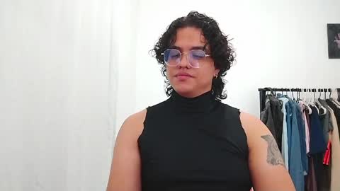 Diane Blosson online show from April 2, 12:19 am