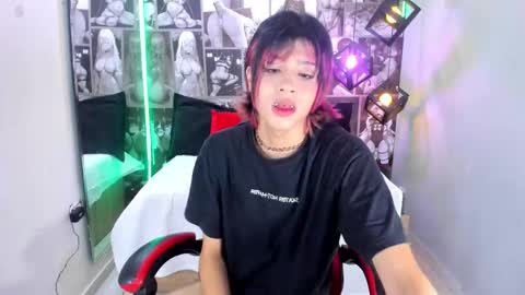 D A N online show from November 30, 3:27 pm