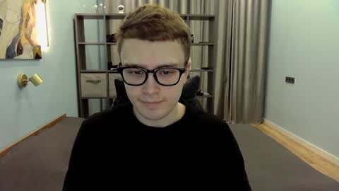 Snapshot of dan_leeroy chatting on December 22, 10:36 pm Dany online show from December 22, 10:36 pm
