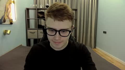Snapshot of dan_leeroy chatting on January 11, 11:35 pm Dany online show from January 11, 11:35 pm