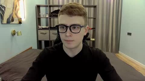 Snapshot of dan_leeroy chatting on February 13, 7:03 am Dany online show from February 13, 7:03 am