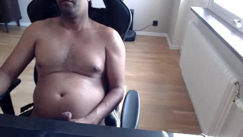 dan_the_man43 online show from May 23, 7:24 am