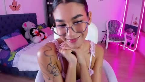dana_paula online show from June 15, 11:56 am