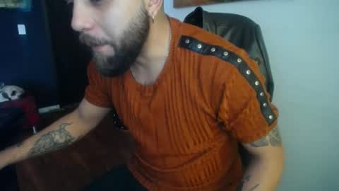 danbury online show from October 26, 4:02 pm