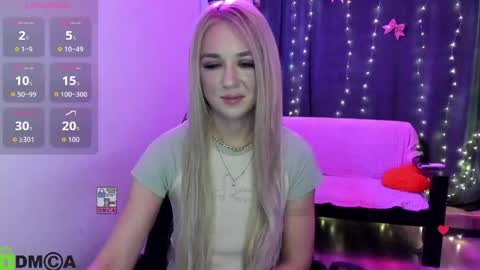 dances_queen online show from May 13, 7:28 am