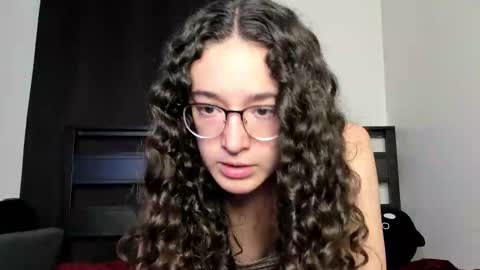 Snapshot of dancing_fae chatting on February 15, 7:51 am Fae online show from February 15, 7:51 am