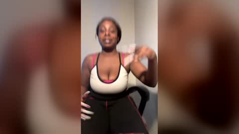 Snapshot of dancinglxoxo chatting on March 11, 10:05 pm dancinglxoxo online show from March 11, 10:05 pm