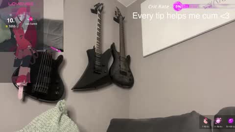 Snapshot of dandelion_sea chatting on January 11, 4:45 pm dandelion_sea online show from January 11, 4:45 pm