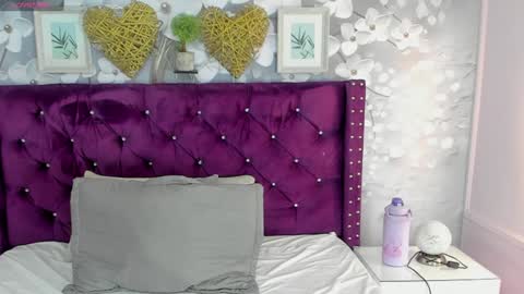 Daniela online show from January 28, 10:45 am