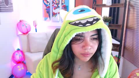 Snapshot of dangel_noir6 chatting on November 1, 8:05 am Veronica online show from November 1, 8:05 am