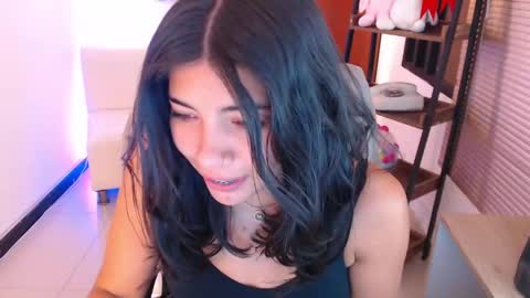 Veronica online show from May 21, 12:12 pm