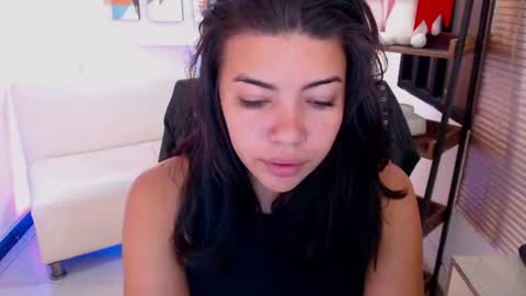 Snapshot of dangel_noir6 chatting on June 22, 11:51 am Veronica online show from June 22, 11:51 am