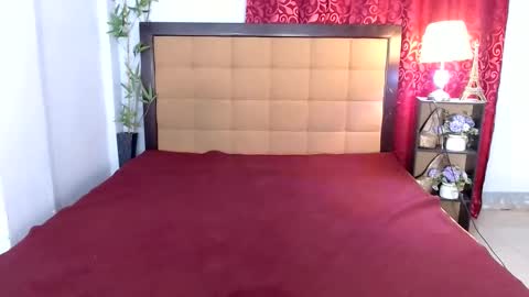 Snapshot of dangerouscock69_nica chatting on December 16, 6:16 pm Nica online show from December 16, 6:16 pm