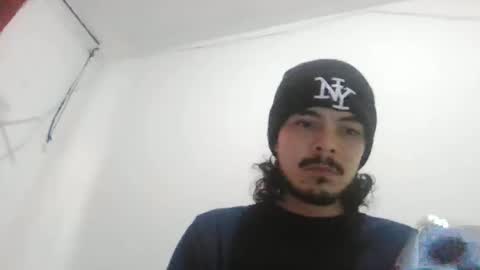 Snapshot of dani_42017 chatting on February 23, 12:24 pm dani_42017 online show from February 23, 12:24 pm