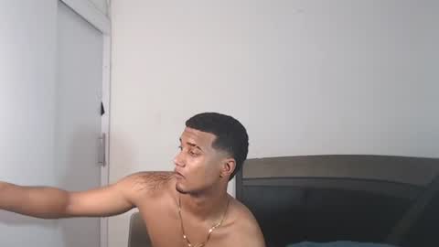 dani_brown19 online show from July 29, 2:10 am