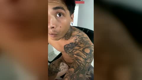 dani_cesar2 online show from April 21, 11:40 pm