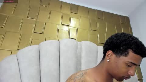 Daniel  online show from October 22, 3:12 pm