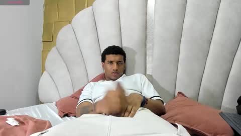 Daniel  online show from October 23, 3:22 pm