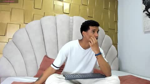 Daniel  online show from October 28, 3:10 am