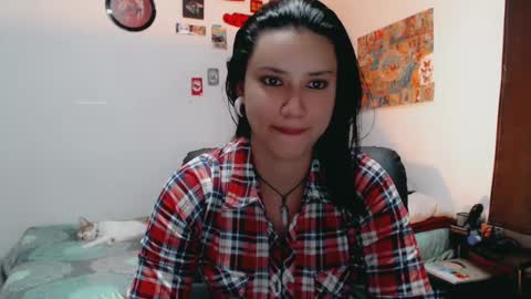 dani y jocelyn online show from March 2, 8:50 pm