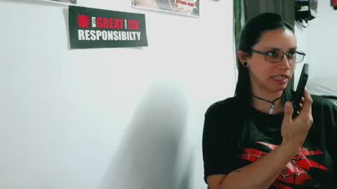 dani y jocelyn online show from April 24, 7:49 pm