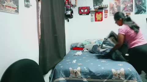 dani y jocelyn online show from May 12, 6:38 pm