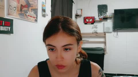 dani y jocelyn online show from May 19, 5:52 pm