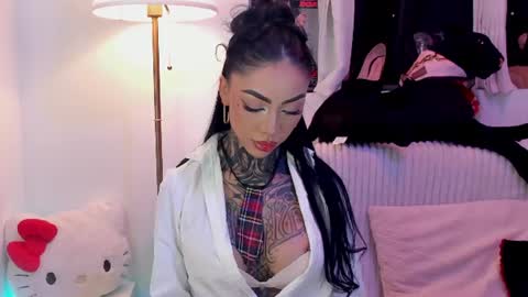 Dani online show from June 30, 1:06 am