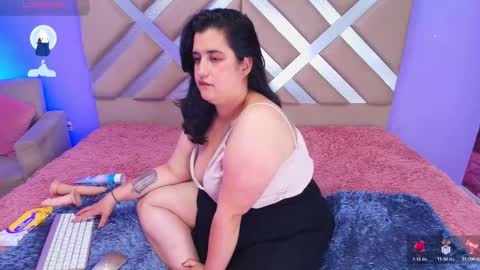 Snapshot of dani_vemom chatting on December 20, 3:57 am Dani online show from December 20, 3:57 am