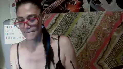 danicamore online show from April 16, 6:14 am