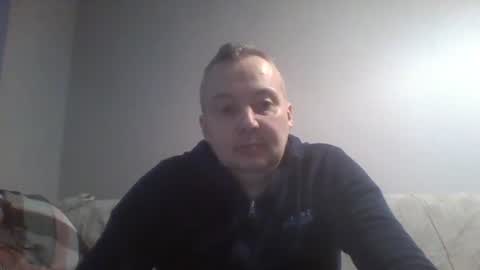 Snapshot of daniel0028 chatting on December 18, 2:38 pm dan online show from December 18, 2:38 pm