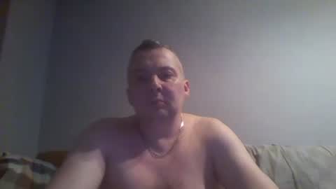 Snapshot of daniel0028 chatting on January 12, 8:57 pm dan online show from January 12, 8:57 pm