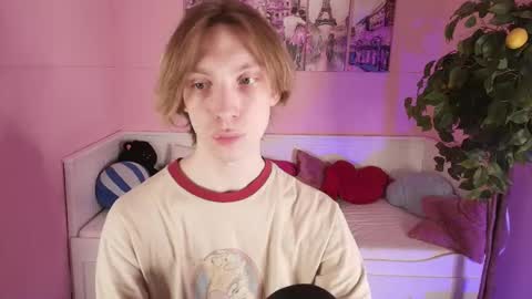 daniel__schmidt online show from April 25, 6:05 am