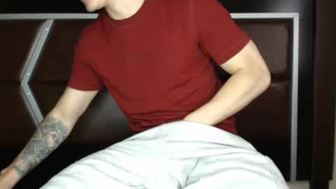 Snapshot of daniel_collins07 chatting on March 11, 5:57 pm daniel_collins07 online show from March 11, 5:57 pm