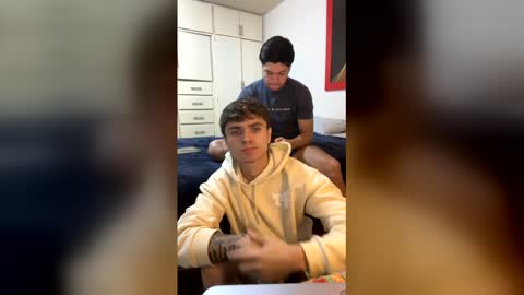 Snapshot of daniel_collins07 chatting on April 22, 8:50 am daniel_collins07 online show from April 22, 8:50 am