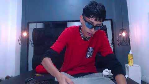 Snapshot of daniel_delux_ chatting on October 4, 11:41 am Daniel Delux online show from October 4, 11:41 am