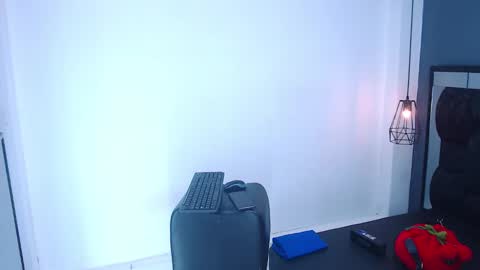 Snapshot of daniel_delux_ chatting on October 9, 12:25 pm Daniel Delux online show from October 9, 12:25 pm