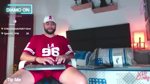 Snapshot of daniel_hunther chatting on March 17, 2:42 pm DANIEL HUNTHER online show from March 17, 2:42 pm