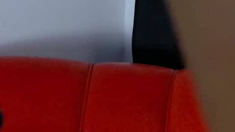 Snapshot of daniel_ova chatting on February 24, 11:41 am Sexy Dani online show from February 24, 11:41 am