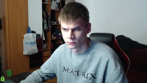 Daniel online show from December 5, 8:22 pm