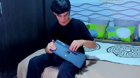 Snapshot of daniel_rochax chatting on March 13, 12:12 pm Daniel online show from March 13, 12:12 pm