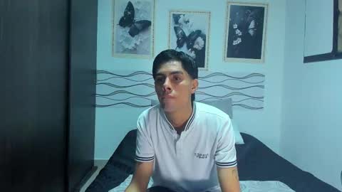 Snapshot of daniel_rochax chatting on March 16, 12:09 pm Daniel online show from March 16, 12:09 pm