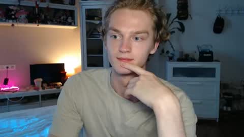 Daniel online show from July 2, 4:07 am