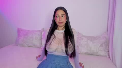 Snapshot of daniela_days chatting on May 30, 3:47 am Dani online show from May 30, 3:47 am