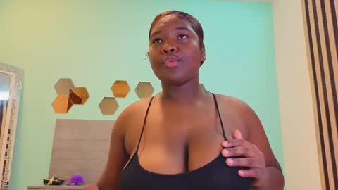 daniela_gil7 online show from March 19, 12:09 pm