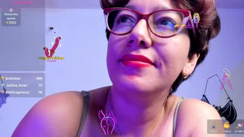 Snapshot of daniela_giraldo88 chatting on December 12, 11:18 am Daniela online show from December 12, 11:18 am