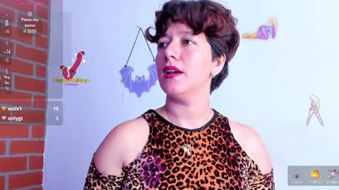 Snapshot of daniela_giraldo88 chatting on December 13, 6:49 pm Daniela online show from December 13, 6:49 pm