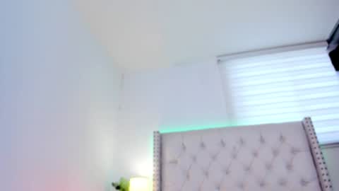 Snapshot of daniela_henaoo chatting on January 10, 8:26 pm independent model online show from January 10, 8:26 pm